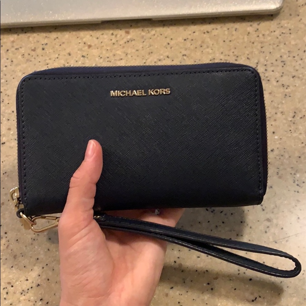Michael Kors Continental Leather Wristlet Wallet